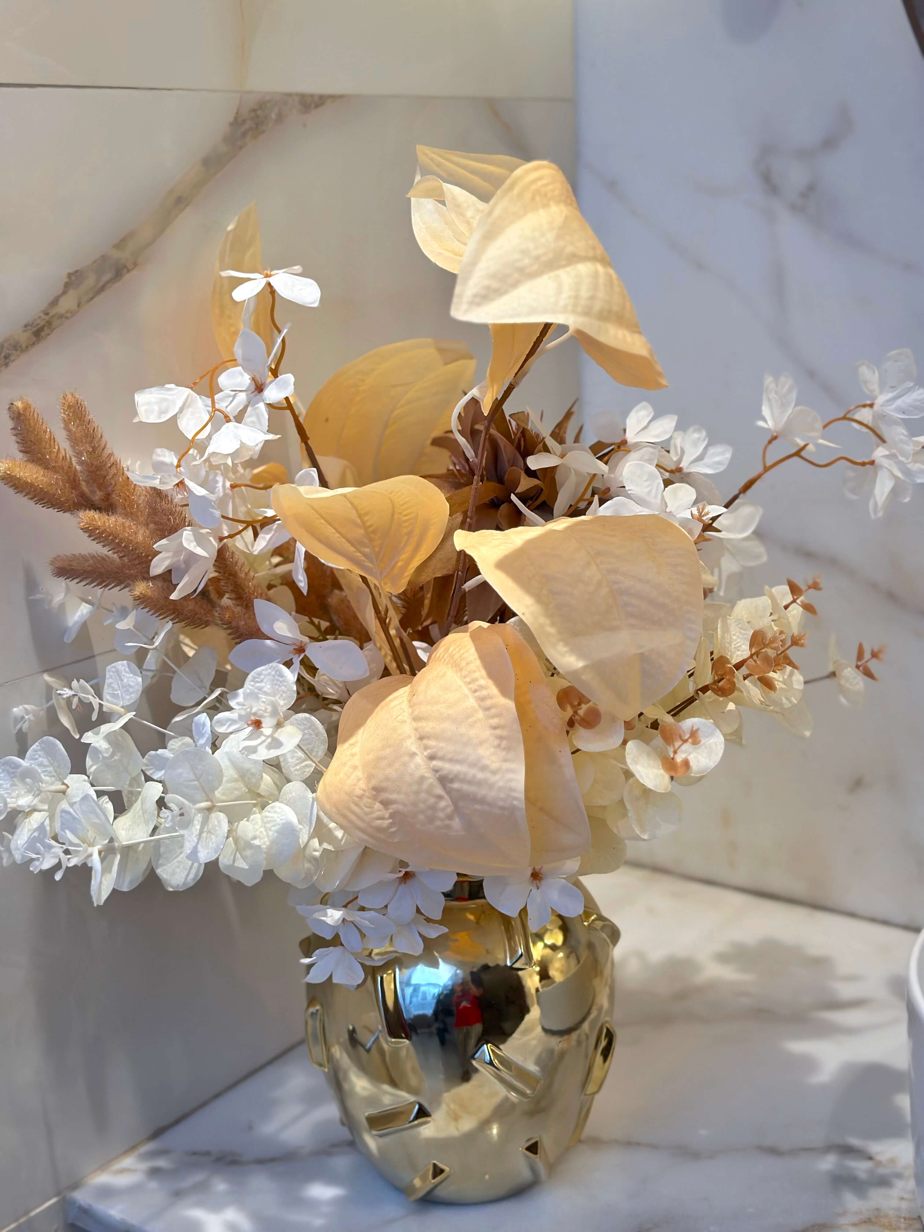 Composition Florale - Bouquet Élégance Dorée