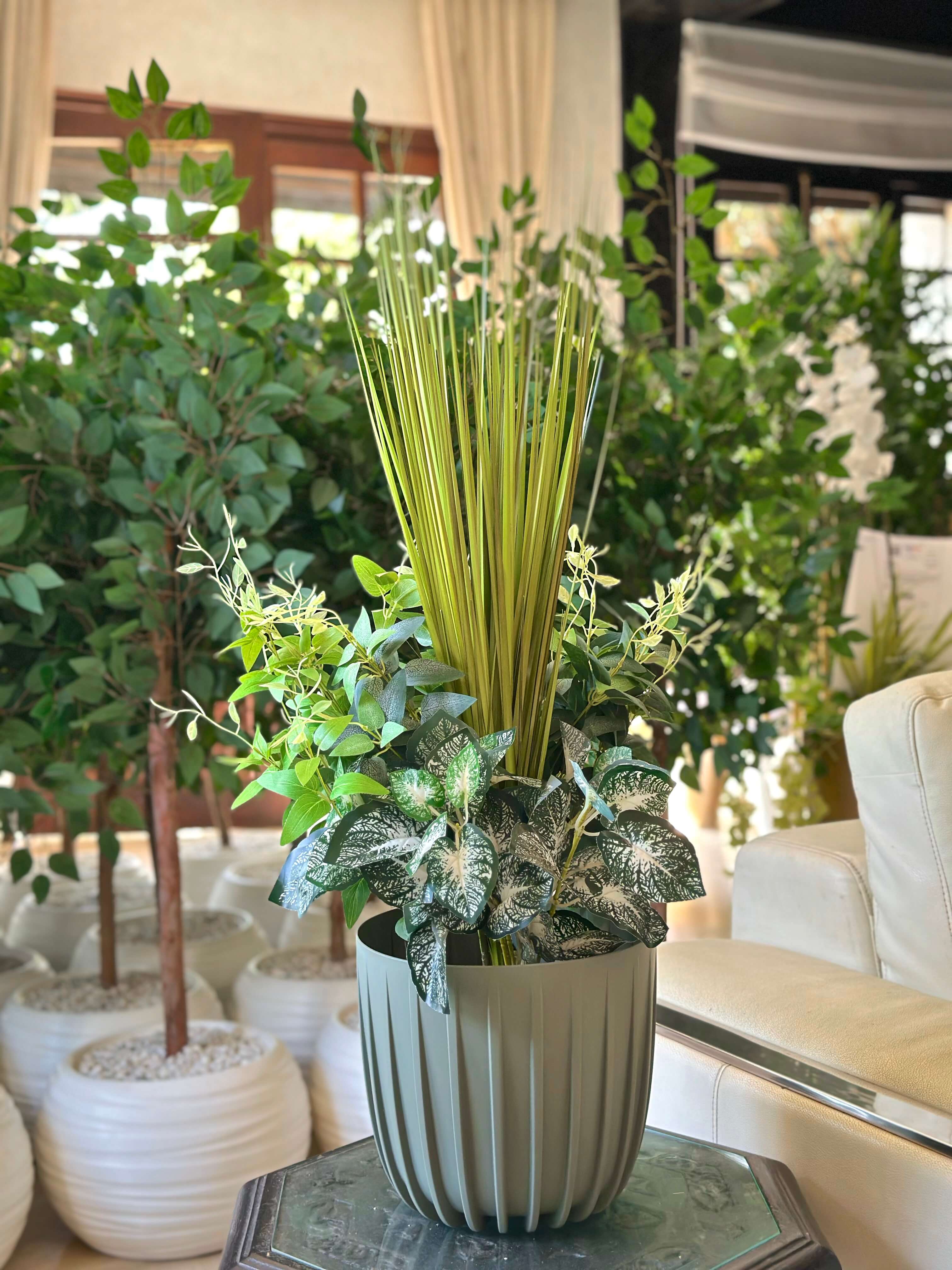 Composition Florale - Verdure Épurée