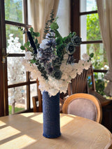 Composition florale - Bleu Majesté